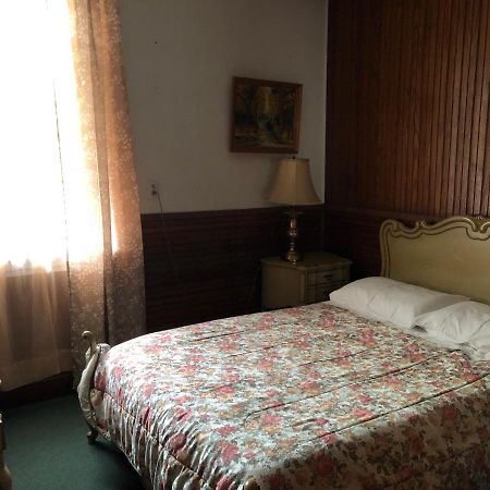 Elka Park Rota Lodge Aka Latvian American Disable Veterans Center Rota מראה חיצוני תמונה